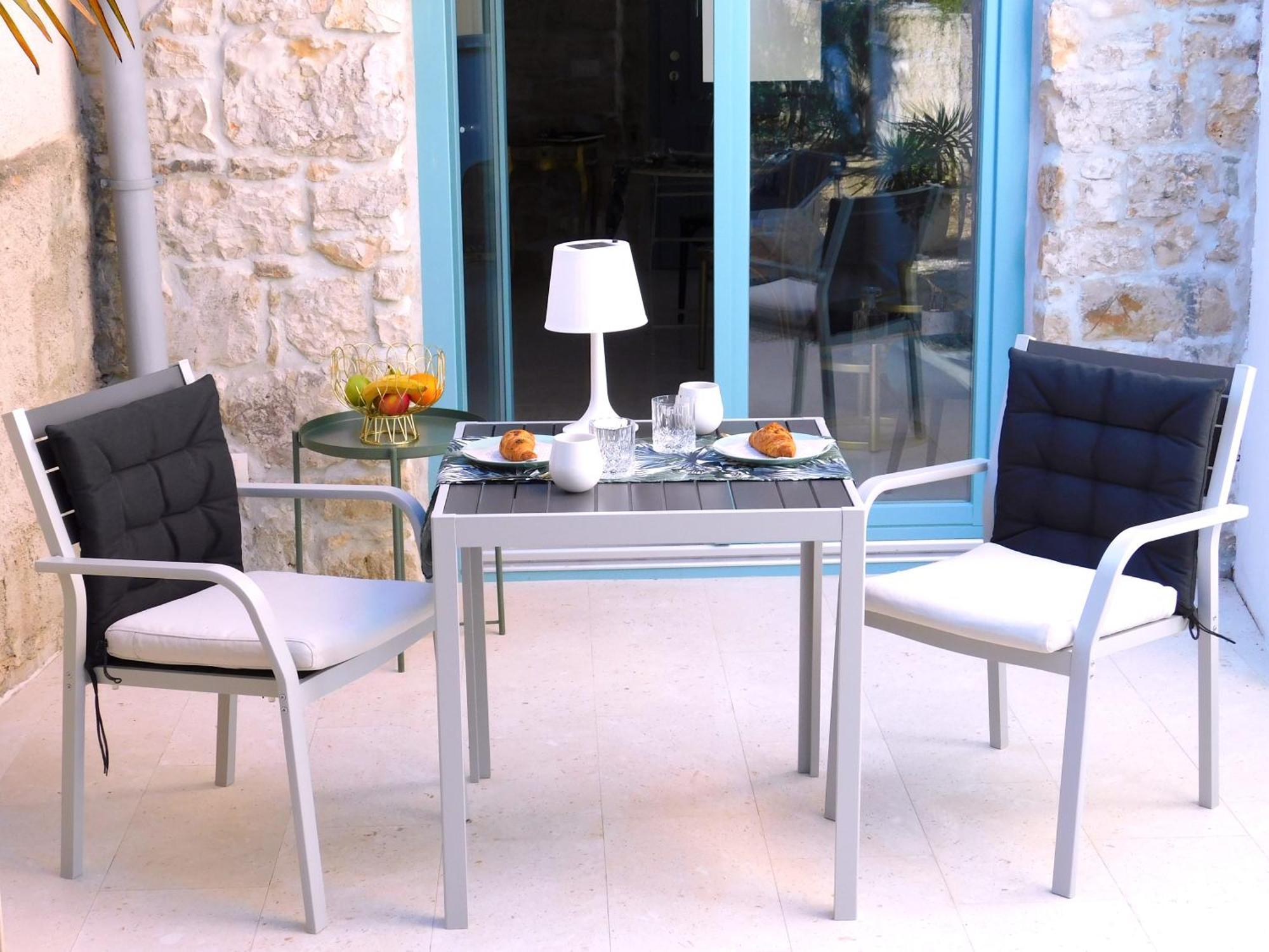 Bezauberndes Steinhaus Mit Garten In Der Altstadt Von Rovinj Exteriér fotografie